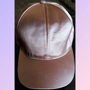 🌻H&M Rosegold Cap